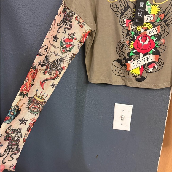 Ed Hardy Olive Green Tattoo Graphic Long Sleeve Top - Picture 2 of 4